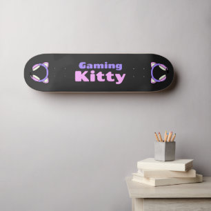 Skateboard Lady Gamer - Gaming Kitty