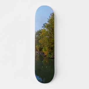 Skateboard Lago Springfield de otoño