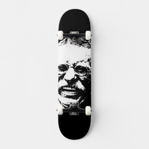 Skateboard Laughing Teddy