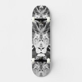 Skateboard León geométrico negro y blanco