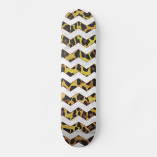 Skateboard Leopardo Brown and Yellow Cevron Print