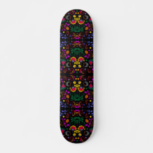 Skateboard Lindo patrón floral colorido