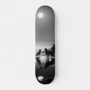 Skateboard Lobos salvajes a media noche con luna