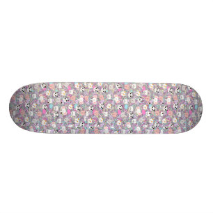 Skateboard Los chicas refrescan colores en colores pastel del