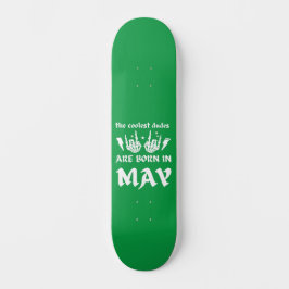 SKATEBOARD LOS DUDOS MÁS REFRIGERADOS NACEN EN MAYO.