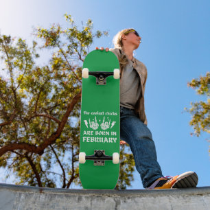 SKATEBOARD LOS POLLOS MÁS FRÍOS NACEN EN FEBRERO