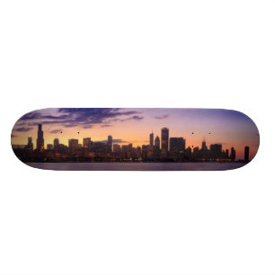Skateboard Los sistemas del sol sobre el horizonte de Chicago