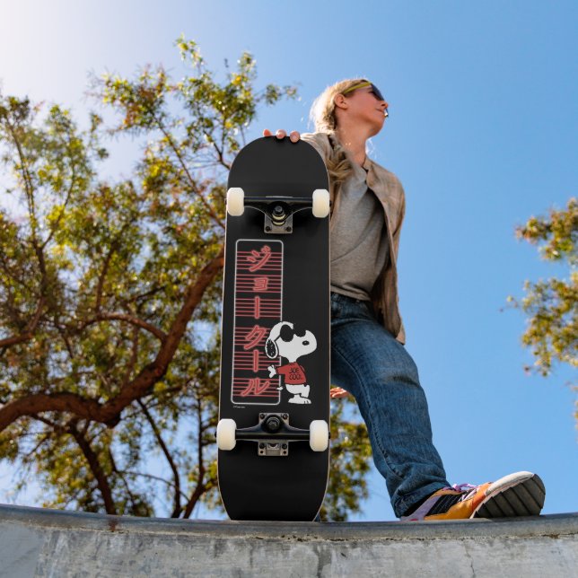 Skateboard Luces Neon Japonesas de Joe Guay (Exterior 1)