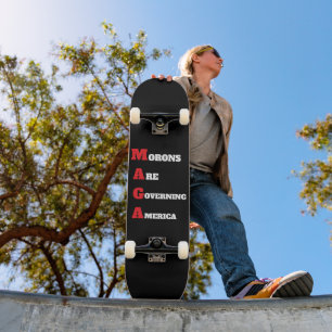 Skateboard MAGA