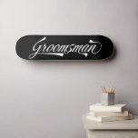 Skateboard Magnífica tipografía retro negra Groomsman Skatebo<br><div class="desc">Estiloso Black White Retro Vintage Typography Groomsmen patinador personalizado - también disponible con un nombre personalizado en él,  ver toda la colección en mi tienda.</div>