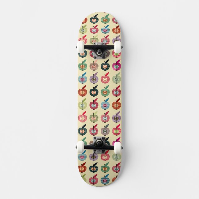 Skateboard Manzanas lindas en estilo retro (Anverso)