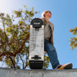 Skateboard Mapa de Miami City<br><div class="desc">Un mapa único de la hermosa ciudad de Miami,  Florida. Este skateboard incluye un mapa de la ciudad en la calle dentro de un borde negro en la parte superior e inferior. ¡Una forma divertida de representar la ciudad en la que amas y residías!</div>