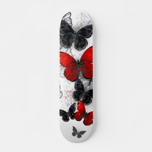 Skateboard Mariposas Morpho voladoras negras y rojas