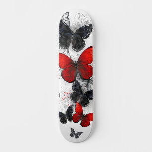 Skateboard Mariposas Morpho voladoras negras y rojas