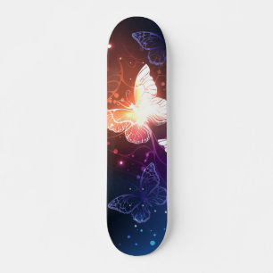 Skateboard Mariposas nocturnas brillantes