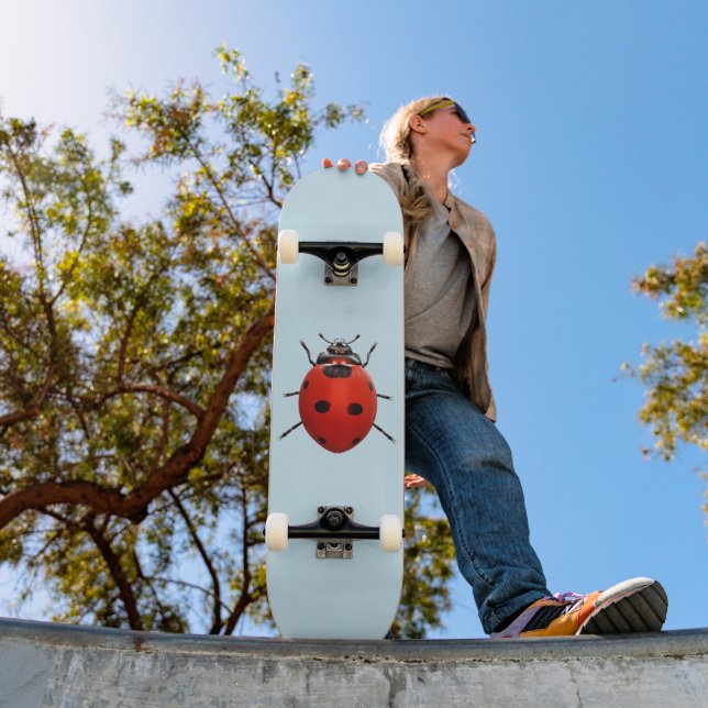 Skateboard Mariquita Afortunada (Exterior 1)