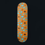 Skateboard MCM Formas atómicas Turquesa en Naranja<br><div class="desc">Formas e iconos modernos dibujados a mano a mediados de siglo digitalizados para diseñar patrones sin fisuras</div>