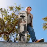 Skateboard Me Encanto De Que Añades Tu Propio Nombre Personal<br><div class="desc">Te amo Añadir tu propia foto nombre personalizado Skateboard funciones de tu foto favorita con tu nombre personalizado. PUNTO DE FOTO: centra tu sujeto antes de subir a Zazzle y permite espacio a ambos lados de tu imagen para recortar. Dé un regalo hecho por un personalizado, patineta personalizada a su...</div>