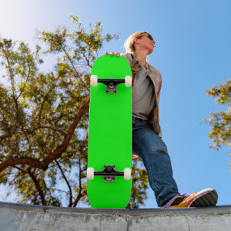 Skateboard Minimalista Moderno Línea Sólida Color Verde
