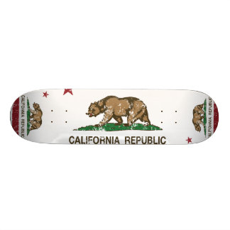 Skateboard Mirada apenada bandera de la república de