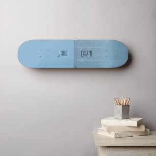 Skateboard Mitad azul, mitad niebla, tu nombre y texto