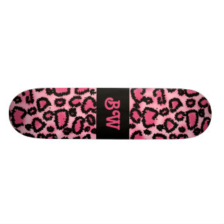 Skateboard Modelo rosado y negro del estampado leopardo