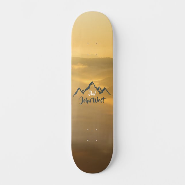Skateboard Monograma de montañas personalizables de amanecer  (Anverso)