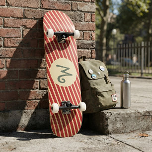 Skateboard Monograma de rayas bermellón y crema Varsity Retro