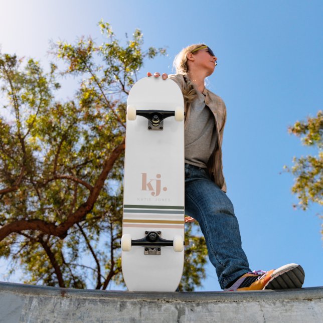 Skateboard Monograma de rayas retro chic (Exterior 1)