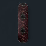 Skateboard Monograma floral gótico negro Rosa inicial elegant<br><div class="desc">Este elegante skateboard con un patrón gótico de rosa y un monograma de personalizado sería un regalo maravilloso para alguien a quien le encanta lo gótico! Añade fácilmente el inicial deseado haciendo clic en la opción "personalizar esta plantilla".</div>