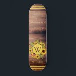 Skateboard Monograma girasol Madera<br><div class="desc">Rústico patineta monogramo de girasol de madera de grano con problemas. Un regalo de cumpleaños perfecto para un chica de estilo rústico boho.</div>