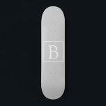 Skateboard Monograma gris claro simple<br><div class="desc">¡Gracias por tu compra!</div>