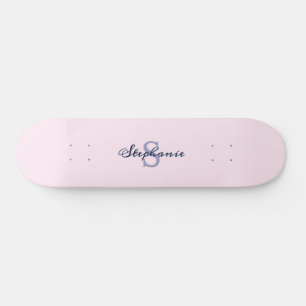 Skateboard Monograma Rosa de Moda