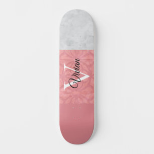 Skateboard Monogramación De Batik Rosa Ruddy Y Acuarela Gris