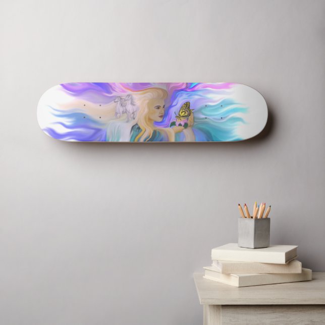 Skateboard Mujer con caballo y mariposa (Arte de pared (horz))