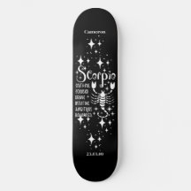 Skateboard negro astrológico con símbolo Scorpio