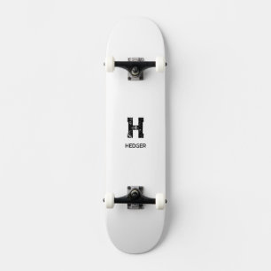 SKATEBOARD NOMBRE DE MONOGRAMA DE UNA LETRA NEGRO MINIMALISTA