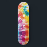 Skateboard Nombre personalizado de tinte de tinta de arcoiris<br><div class="desc">Cuadros de patinaje con nombres personalizados de color de tinta arcoiris pueden añadir fácilmente un nombre para hacer un regalo único y amable para su mejor amigo o el resto de la familia antes de partir a su próximo destino tropical</div>