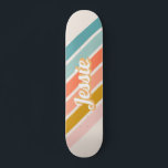 Skateboard Nombre personalizado del arcoiris retro pastel<br><div class="desc">Diseño de arrebatos de sol de inspiración retro en colores vivos y alegres que se pueden personalizar con tu nombre.</div>