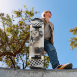 Skateboard Nombre personalizado del collarín moderno revisado<br><div class="desc">La placa Cute Panda Checkered Modern Collage Custom Name Skateboard incluye tu nombre personalizado en tipografía moderna con un collage de pandas jugando en la nieve y papel a cuadros. Personalice editando el texto en el cuadro de texto proporcionado. Dé un regalo hecho por el personalizado, patineta personalizada a tu...</div>