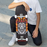 Skateboard Nombre personalizado del Personalizado de Guerrero<br><div class="desc">La tabla de patinaje de nombre personalizado del Personalizado de león Warrior incluye tu nombre personalizado en la tipografía moderna con un león guerrero sobre un fondo negro. Personalice editando el texto en el cuadro de texto proporcionado. Dé un regalo hecho por el personalizado, patineta personalizada a tu patinador favorito...</div>