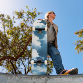 Skateboard Nubes