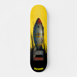 Skateboard Nublado hacia fuera