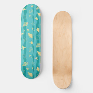 Skateboard Olas Costeras y Patrón de Conchas Marinas