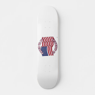 Skateboard Orgulloso De Ser Estadounidense Con La Bandera Est