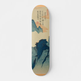 Skateboard Paisaje Montañoso con Letras Chinas