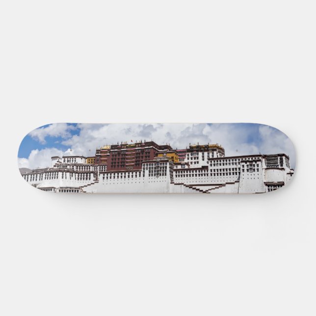 Skateboard palacio de Potala en Lhasa -Tibet (Horz)