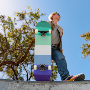 Skateboard Paleta de la bandera de hombres gays trans-inclusi