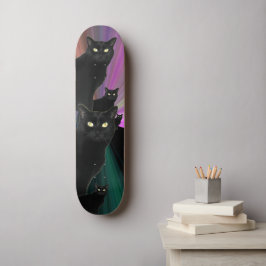 Skateboard para gato negro