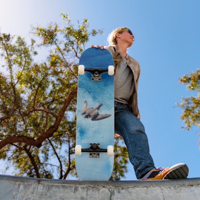 Skateboard patín de halcón peregrino (Exterior 1)